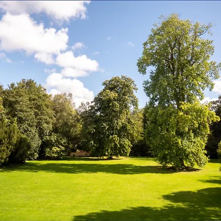 Le Chateau D'elbeuf-en-bray 4* Elbeuf-en-Bray